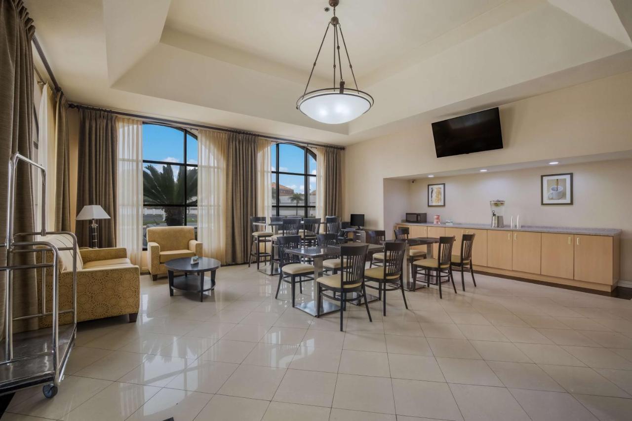 Best Western Norwalk Inn Ngoại thất bức ảnh