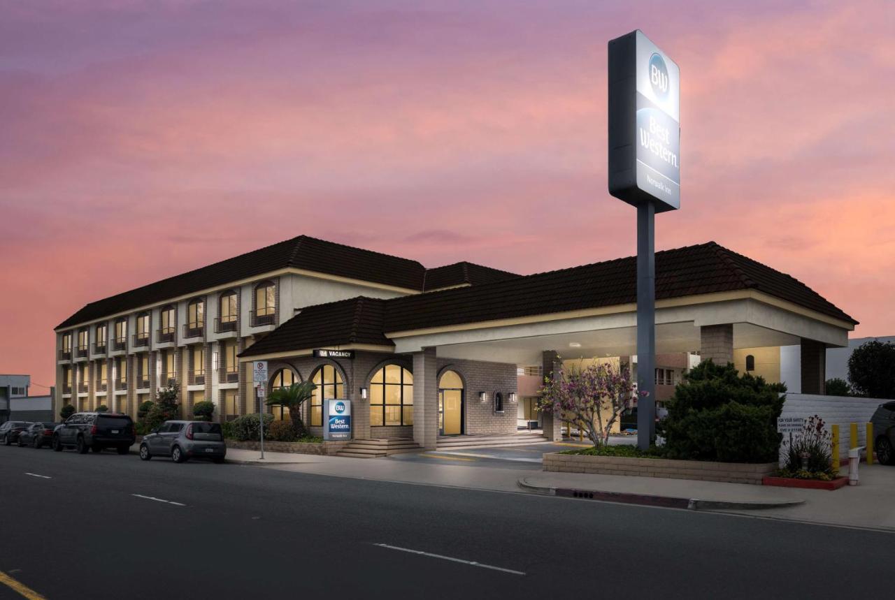 Best Western Norwalk Inn Ngoại thất bức ảnh