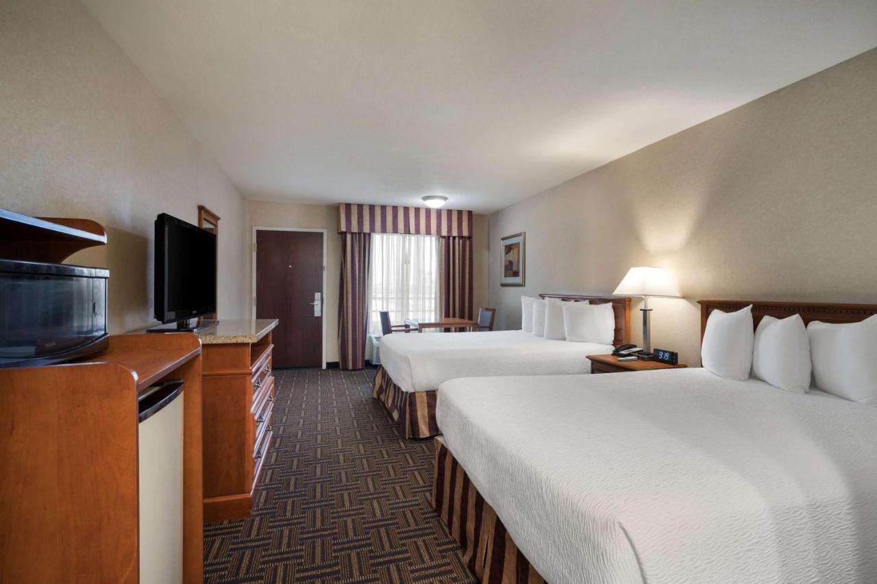 Best Western Norwalk Inn Ngoại thất bức ảnh