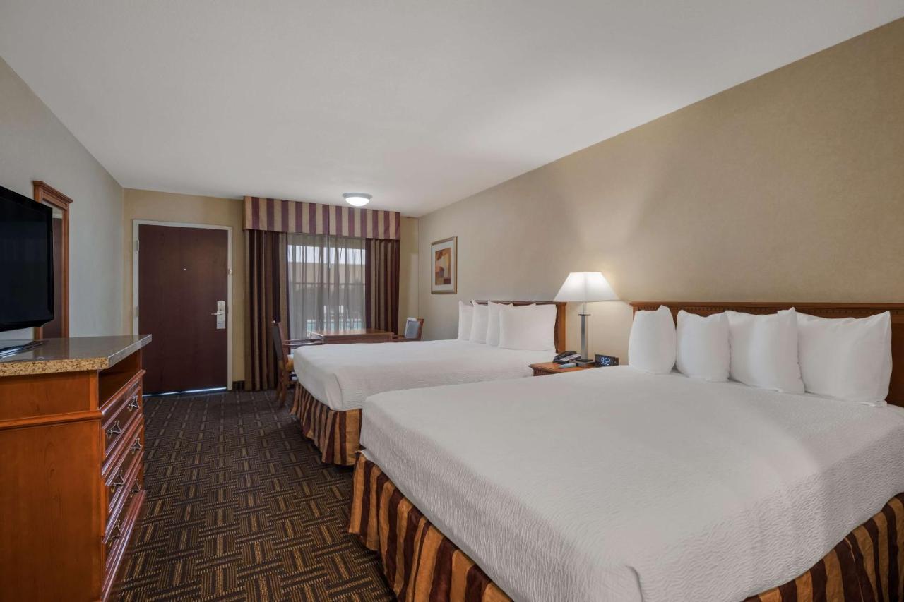 Best Western Norwalk Inn Ngoại thất bức ảnh