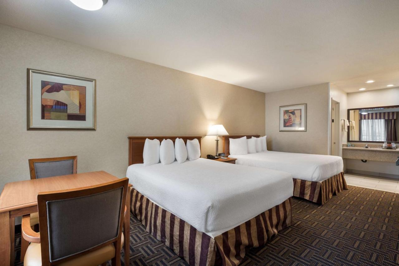 Best Western Norwalk Inn Ngoại thất bức ảnh