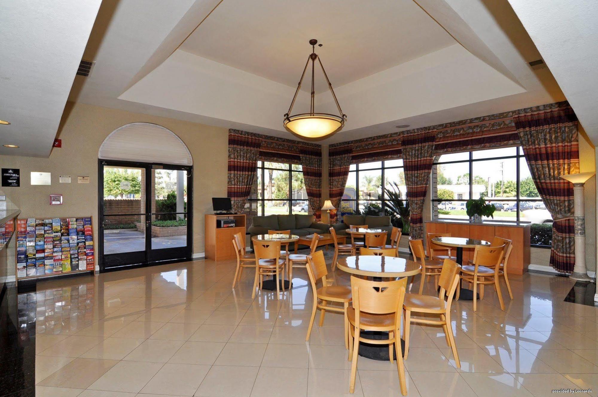 Best Western Norwalk Inn Ngoại thất bức ảnh